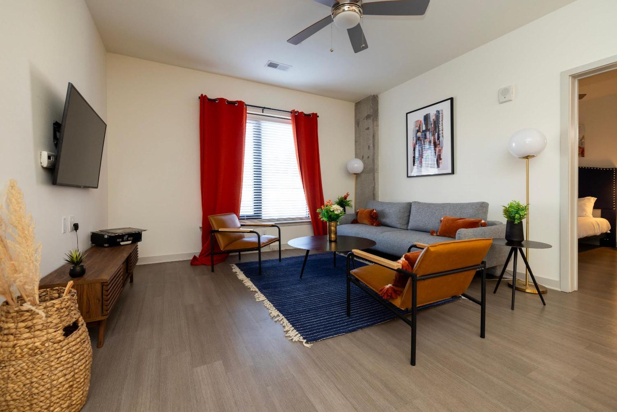 Modern Nulu 2br Cozysuites Unit 03 * Louisville