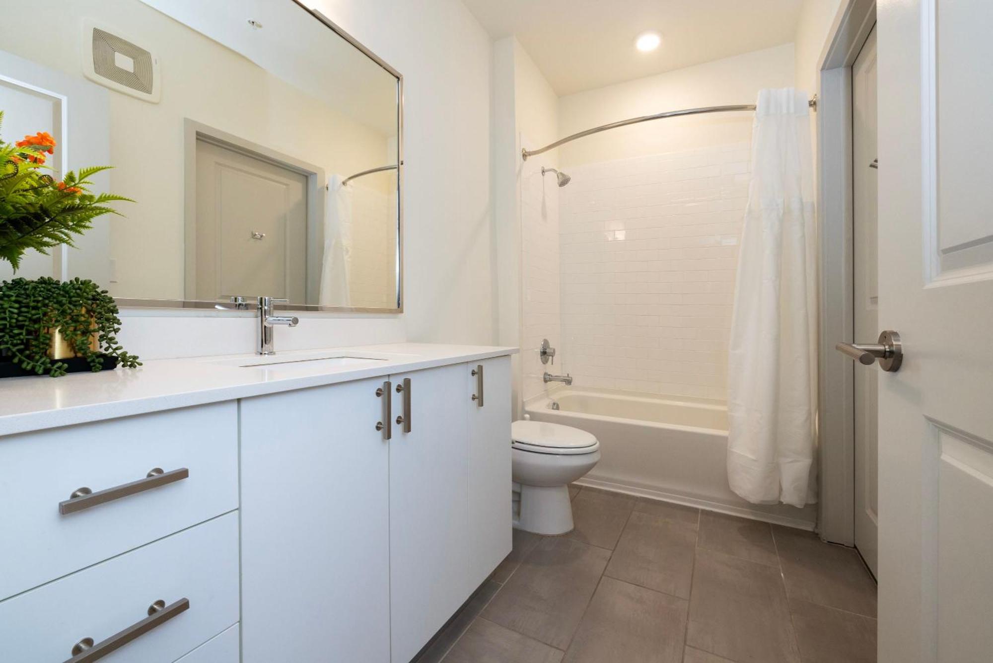 Modern Nulu 2br Cozysuites Unit 03 *