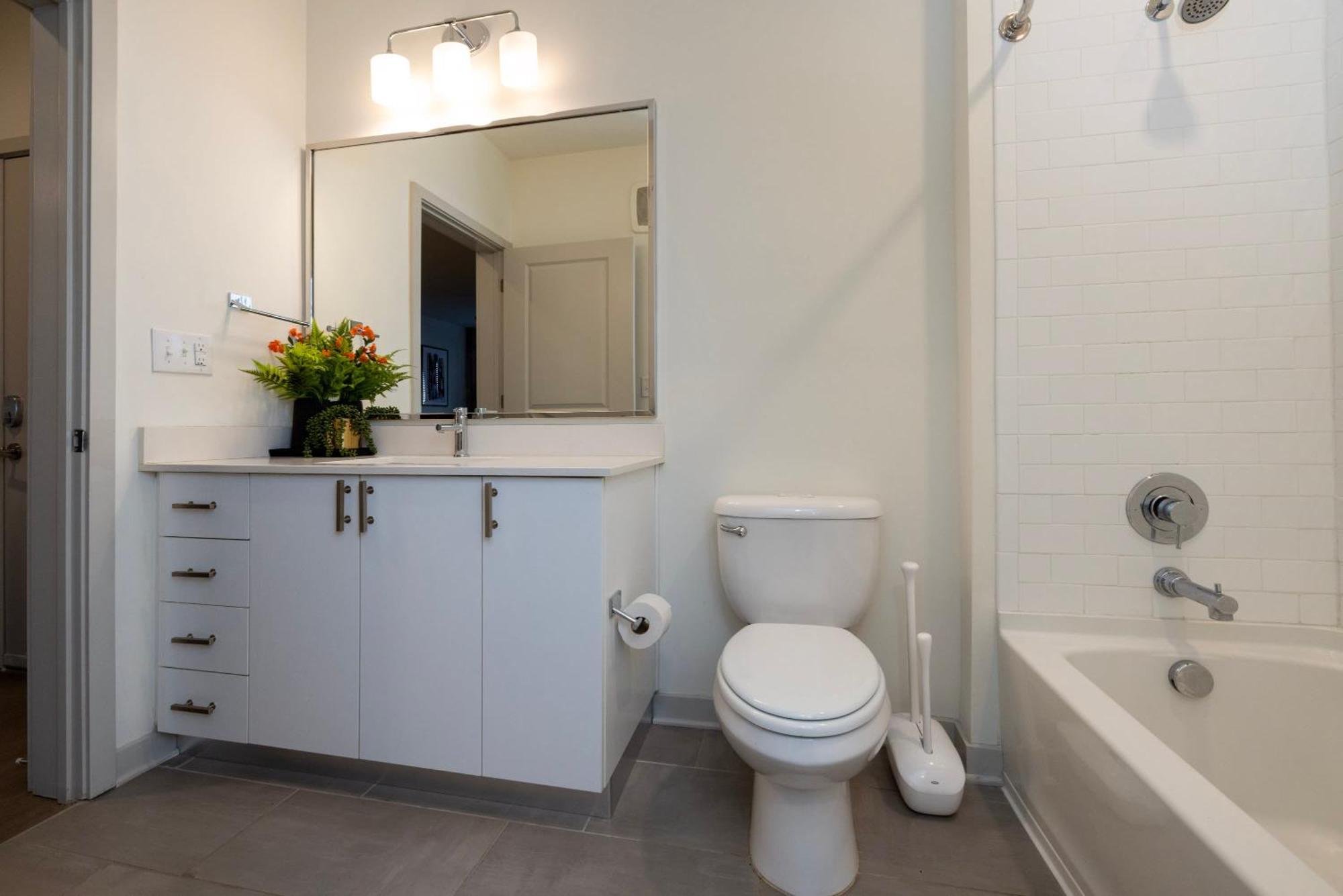 Modern Nulu 2br Cozysuites Unit 03 * Louisville